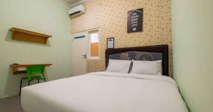 Kamar Tidur OYO 2676 Cathaleya Homestay Syariah