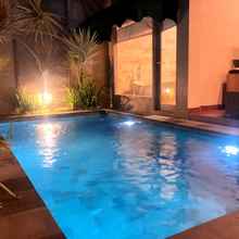 Swimming Pool 4 Balangan House