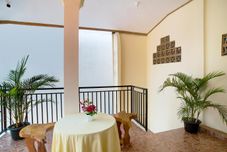 로비 OYO 3168 Utama Sari Residence