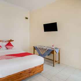 Bedroom 1 OYO 3168 Utama Sari Residence, Pekanbaru Hotels