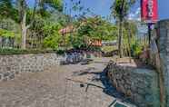 Bangunan 6 Super OYO 3208 Villa Inn App Trawas Bintaro Syariah