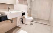 Toilet Kamar 4 Cordela Inn Millenium Medan