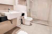 Toilet Kamar Cordela Inn Millenium Medan