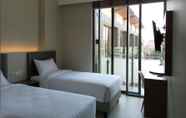 Kamar Tidur 5 Front One Harvest Hotel Wonosobo