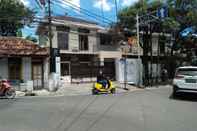 Bangunan G House