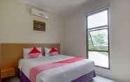 Bilik Tidur 2 Capital O 3436 Hotel Kahai Beach Resort