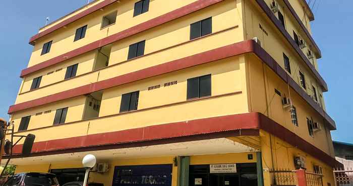 Bangunan OYO 3372 Hotel Pelita Terang