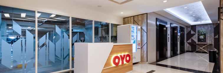 Lobi OYO 3390 Apartment Grand Kamala Lagoon Avenue