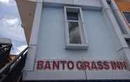 ภายนอกอาคาร 4 OYO 3412 Penginapan Banto Grass Inn