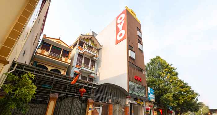 Bên ngoài Thang Long Hotel