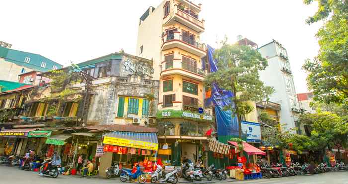 Exterior Bubba Bed Hostel