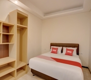 Kamar Tidur 2 OYO 3426 Innova Suites Home