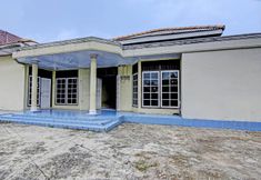 Exterior 3 OYO 3422 Firza Residence