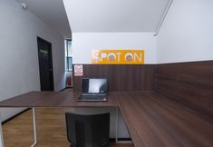 Lobi 3 SPOT ON 89838 Lm Residence