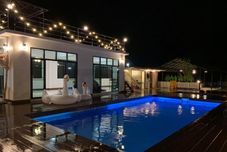 Swimming Pool Pearn Hug Tua Resort