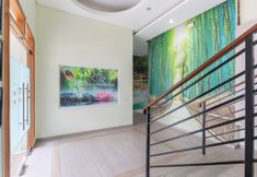Lobby 6 OYO 3329 Valvira Residence
