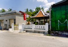 外觀 6 OYO 3301 Pondok Eyang Obi Near RSUD Sleman