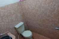 Toilet Kamar Homestay Yogyakarta Aqila