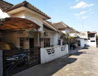 Bangunan 2 Homestay Yogyakarta Aqila