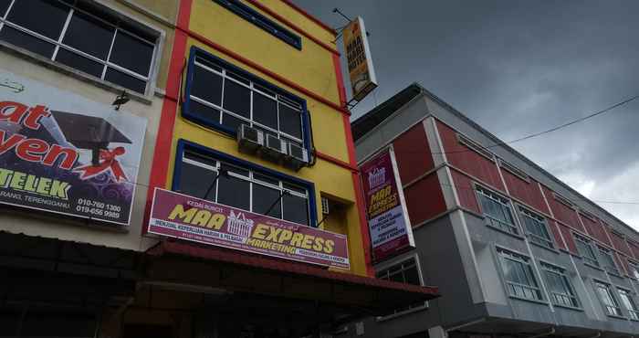 Exterior Maa Hari Hotel