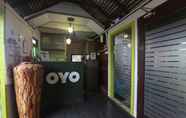 ล็อบบี้ 5 OYO 90038 Dalyla Inn Chalet