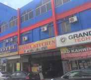 Exterior 7 OYO 90039 Coop Hotel Kangar