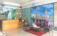 Lobby 4 OYO 90039 Coop Hotel Kangar