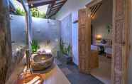 Toilet Kamar 2 Wide Sands Beach Retreat