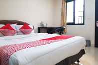 Kamar Tidur OYO 3445 Delima Guest House Syariah