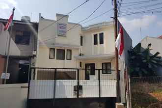 Exterior 4 OYO 3445 Delima Guest House Syariah