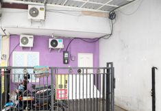 Exterior 3 OYO 3391 Ungu's Residence Near RSU Royal Surabaya Kota Surabaya