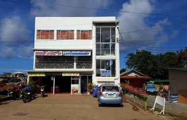 Exterior 2 University Condotel