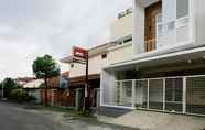 Bangunan 3 OYO 3510 Borobudur Townhouse