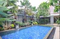 Kolam Renang Saffron Residence