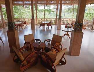 Lobby 2 Blue Harbor Beachfront Villas & Resto Nusa Penida