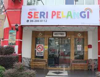 Luar Bangunan 2 Hotel Seri Pelangi