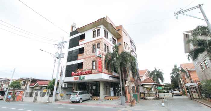 ภายนอกอาคาร RedDoorz Plus @ MM Hotel Las Pinas former RedDoorz Plus Near Bamboo Organ