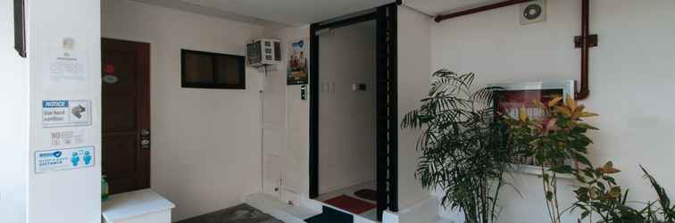 Lobi RedDoorz @ DBuilders Rooms Bangkal Makati