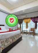 BEDROOM RedDoorz Plus at Subic 2n2 Beach Resort Zambales