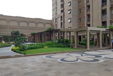 พื้นที่สาธารณะ Cozy 3BR @ Grand Palace Kemayoran Apartment By Travelio