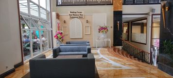 ล็อบบี้ 3 Cozy 3BR @ Grand Palace Kemayoran Apartment By Travelio