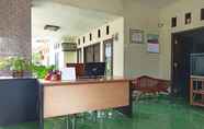 Lobby 6 OYO 3177 Wisma Lintang