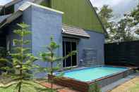 Swimming Pool Bleu Maison Private Vacation Home Janda Baik