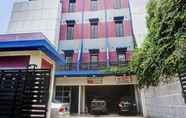 Exterior 2 Capital O 90696 Tobana House Bintaro