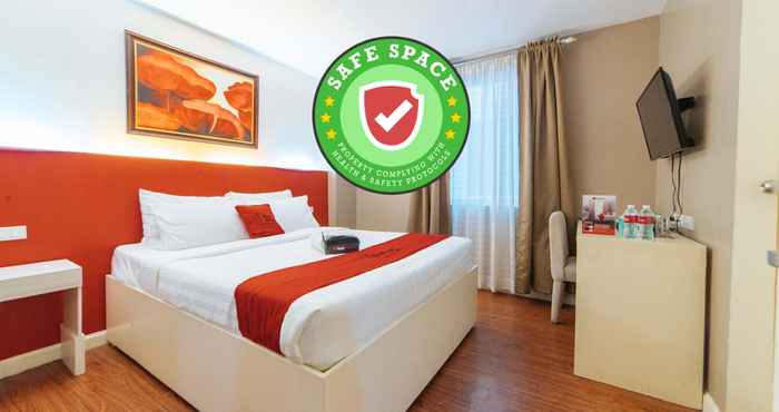 Kamar Tidur RedDoorz Plus near Gaisano Mall Kalibo - Vaccinated Staff 