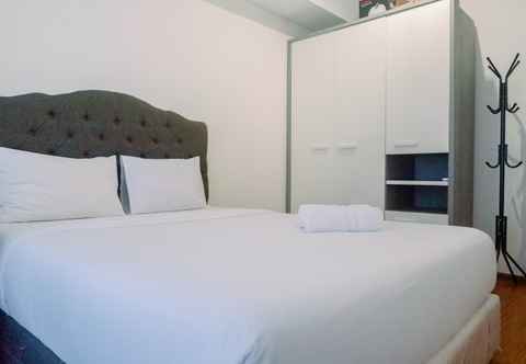Bedroom Lavish 2BR Grand Sungkono Lagoon Apartment By Travelio