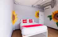 Kamar Tidur 6 Hostel@seatzstation - Female Only