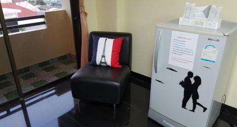 로비 2 Merit Mansion