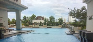 Kolam Renang 4 Studio room Large and Minimalist at Pakubuwono Terrace Apartment By Travelio