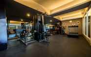 Fitness Center 4 Minimalist Studio Galeri Ciumbuleuit 3 Apartment By Travelio